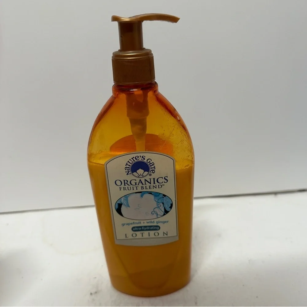 Natures Gate Organic Grapefruit Wild Ginger Ultra Hydrating Lotion 12 OZ HTF